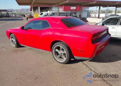 2010 Dodge Challenger Se z USA, uszkodzony, nr VIN 2B3CJ4DV3AH321634